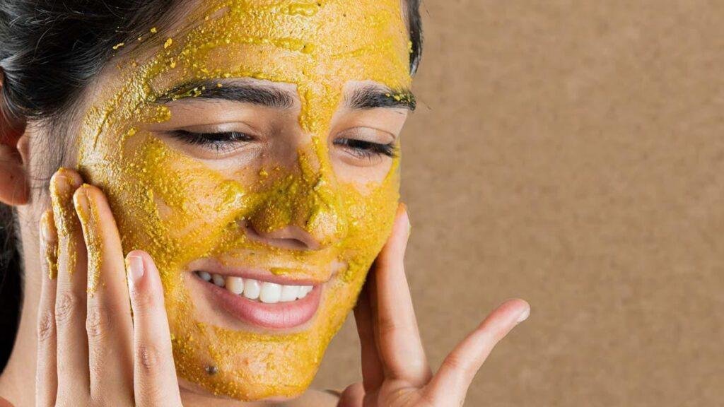 Importance of Tesu Flowers during Holi Festival